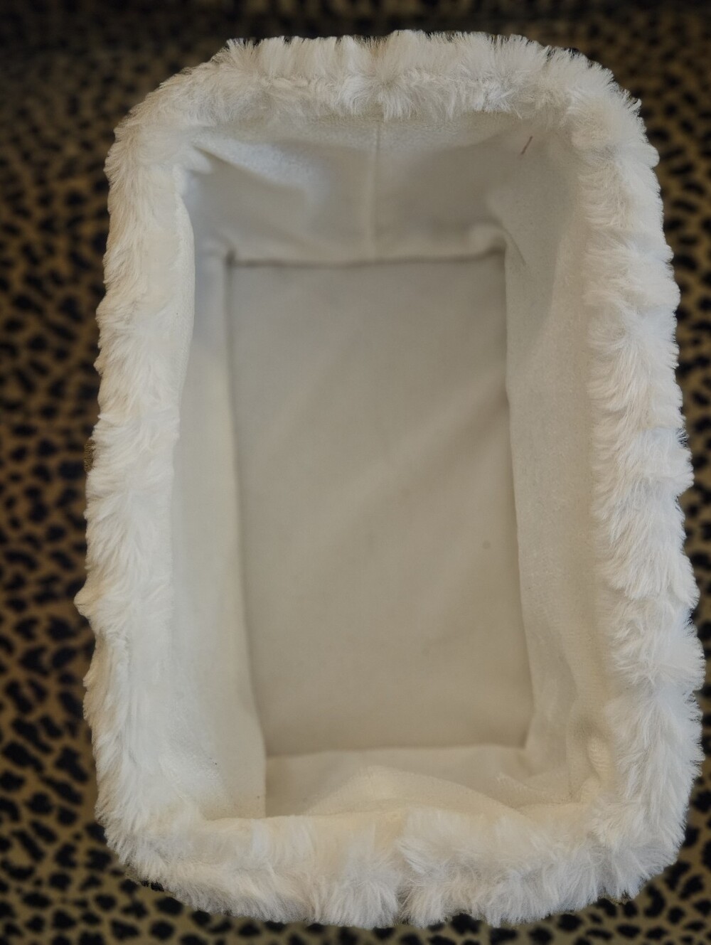 UGG Cream Faux Fur Basket with Logo Patch - Picture 2 of 7